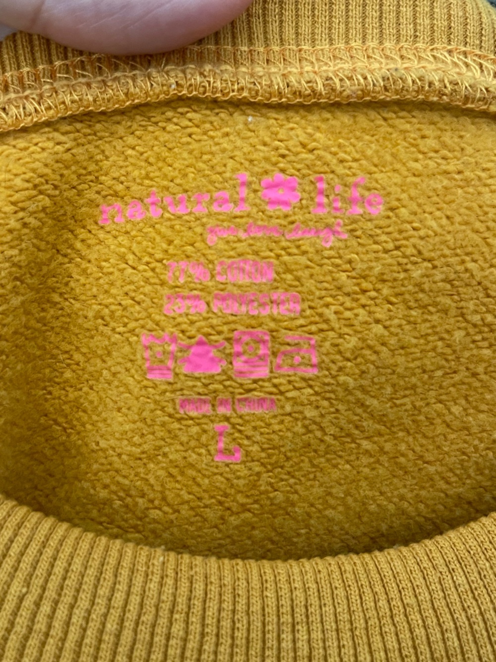 Women’s Natural Life “Loved” Heart On Your Sleeve Embroidered Sweatshirt Size L - Picture 6 of 6